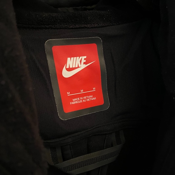 Men's Nike Winterized Woven Training Jacket - Picture 2 of 4